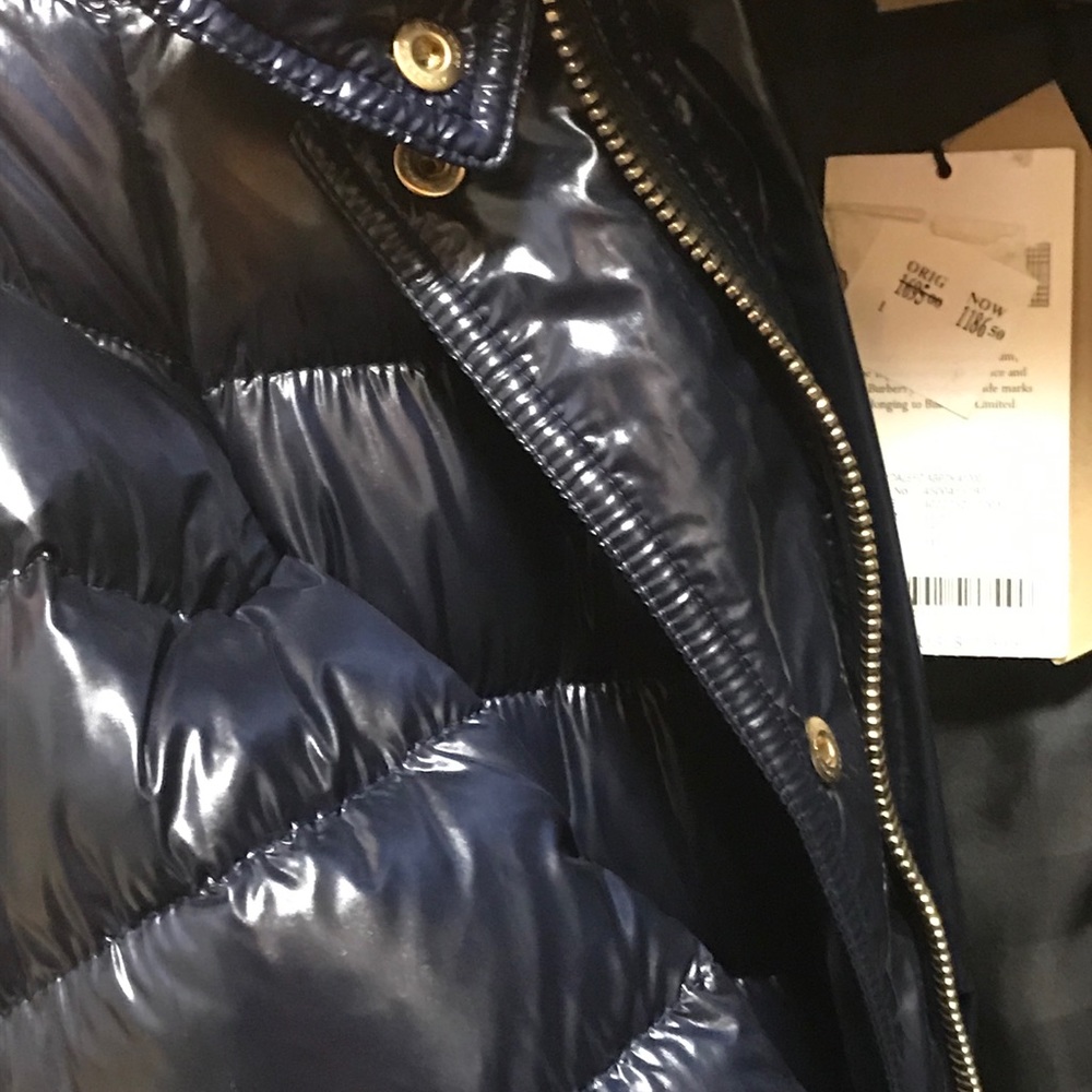Burberry coat - Picture 6 of 8